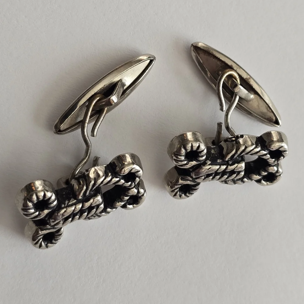 Vintage cufflinks hook and eye knot design Silver tone cable cuff links